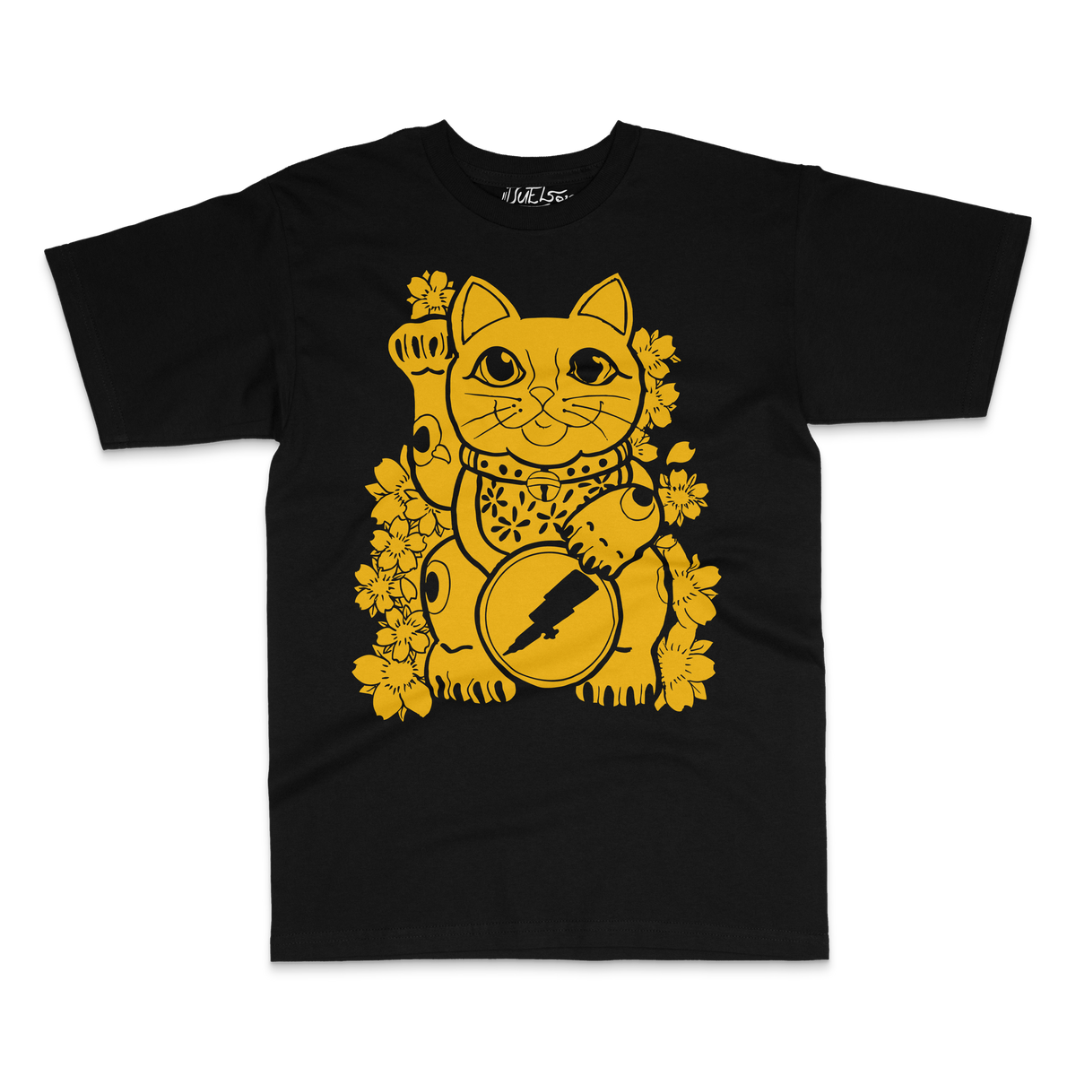 Black tee with a gold lucky cat and cherry blossoms – DUEL by 2ManyLookz