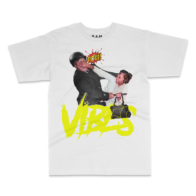 VIBES TEE